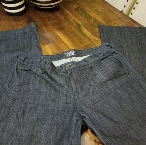 🔥🔥Old navy "the flirt" Jeans